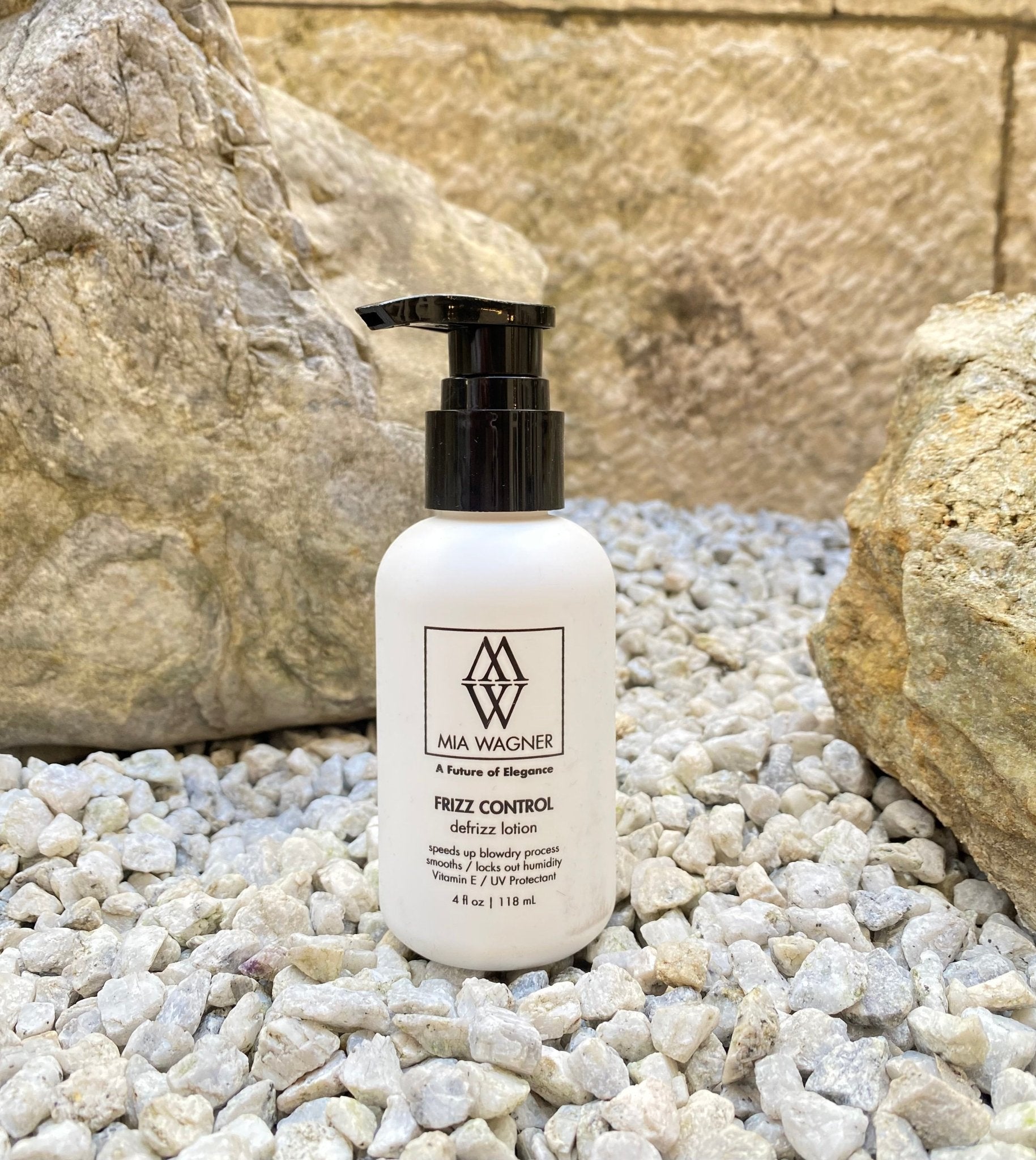 Mia Wagner Salon Frizz Control - Mia Wagner Salon
